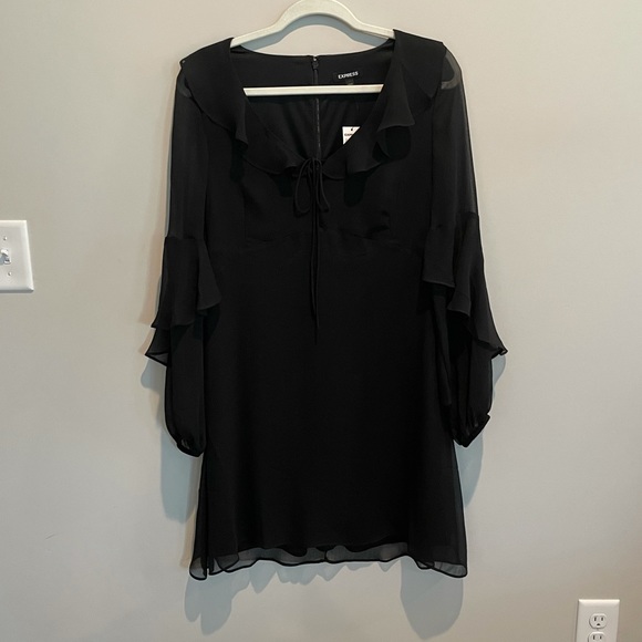Women’s NEW with original tag Black Express Dress SZ 12 - Picture 1 of 4